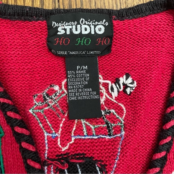Designer Originals Studio Christmas Holiday Sweater Vest Size PM - Picture 7 of 7